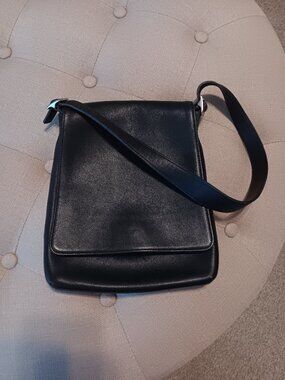 Rare Vintage handcrafted in USA Black Coach Leather Shoulder Bag